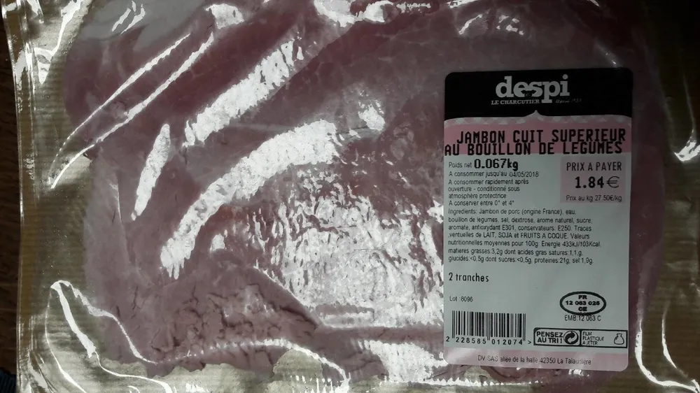 Jambon cuit supérieur au bouillon de legumes