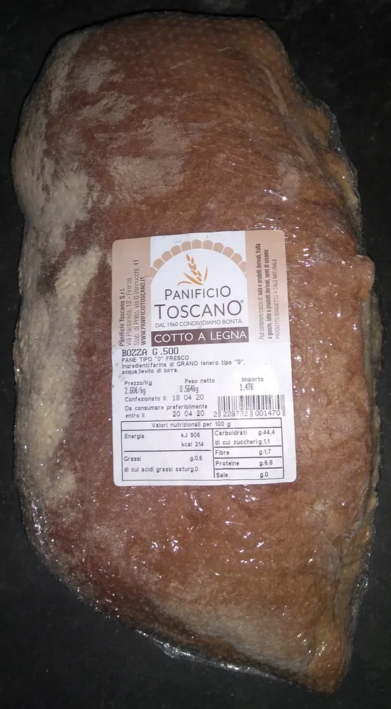 Pane cotto a legna