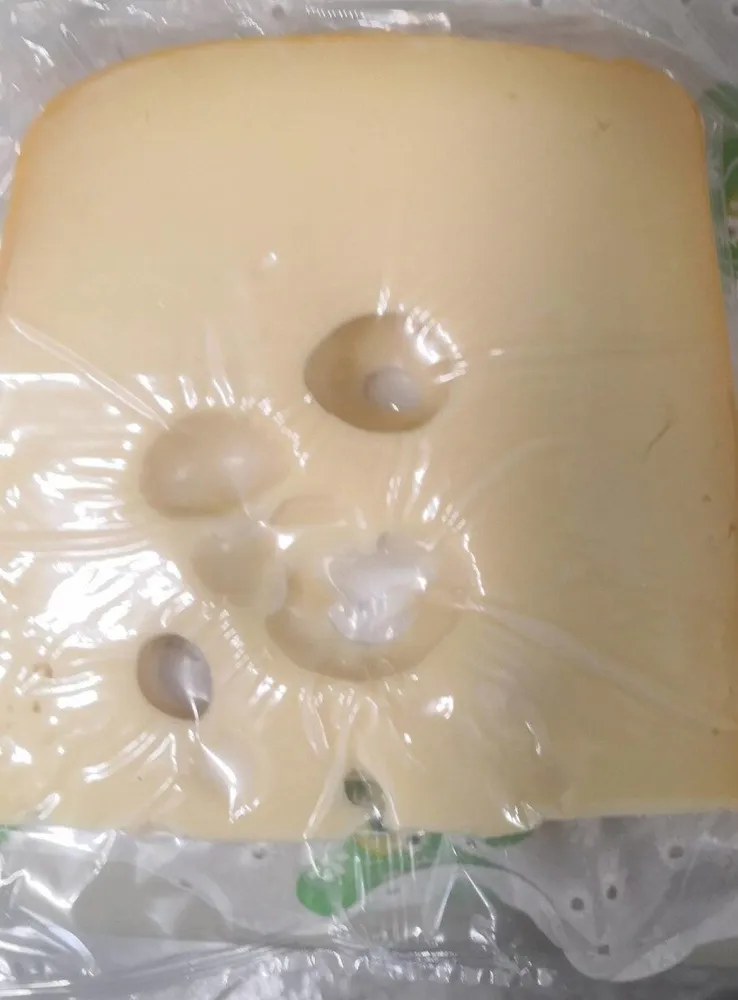 Formaggio maasdam