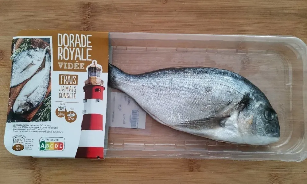 Dorade royale vidée