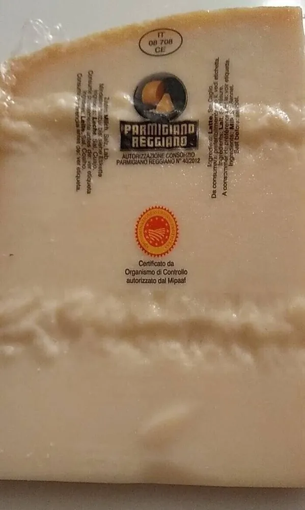 Parmigiano reggiano dop