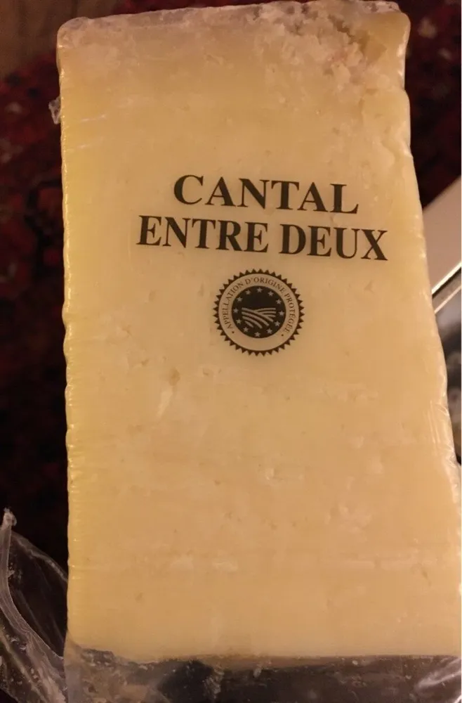 Cantal entre deux aop