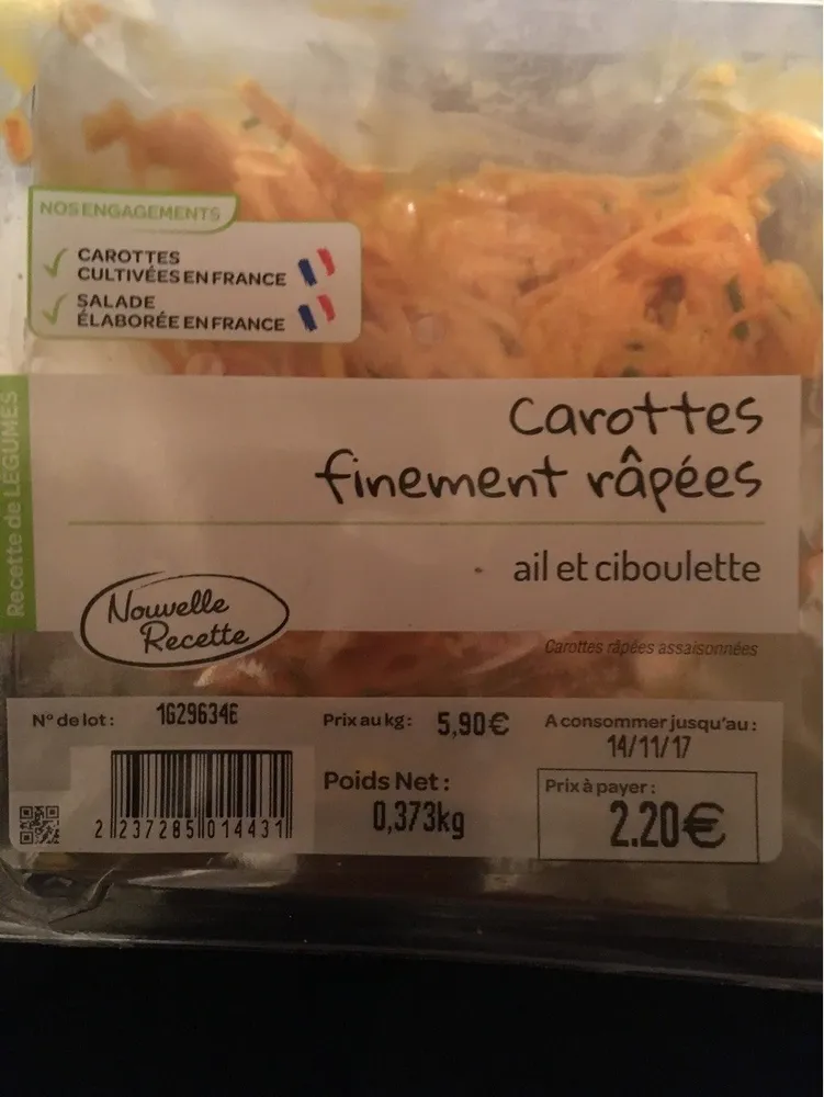 Carottes finement râpées ail et ciboulette