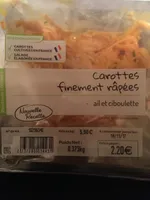 Carottes finement râpées ail et ciboulette