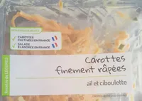 Carottes finement râpées ail et ciboulette