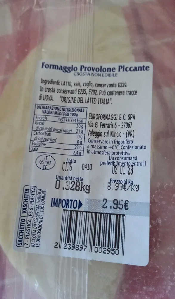 Formaggio provolone piccante