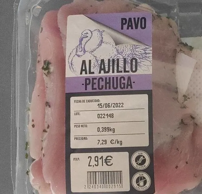 Pechuga de pavo al ajillo