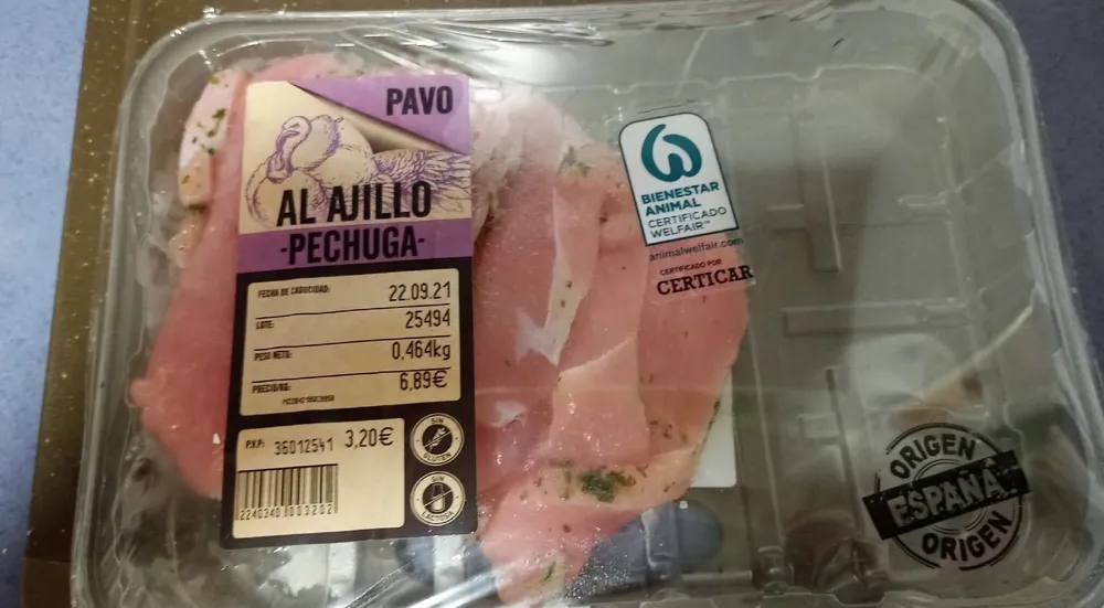 Pechuga de pavo al ajillo