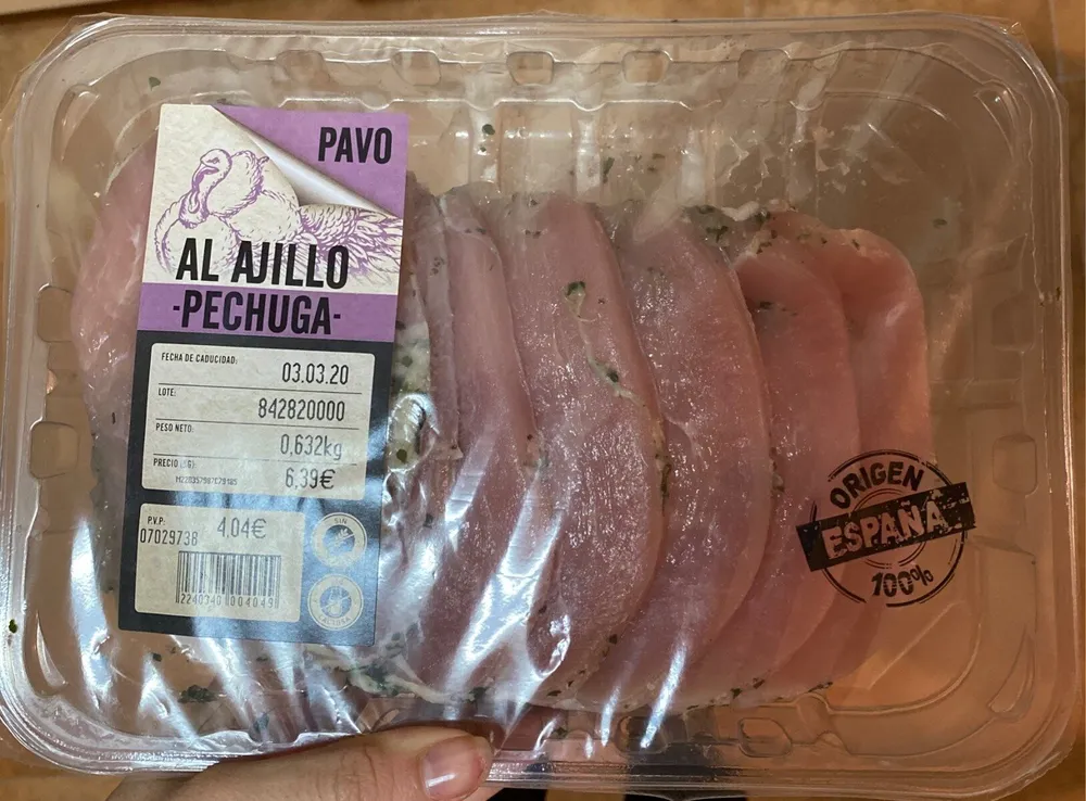 Pechuga al ajillo