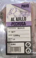 Pechuga de pavo al ajillo
