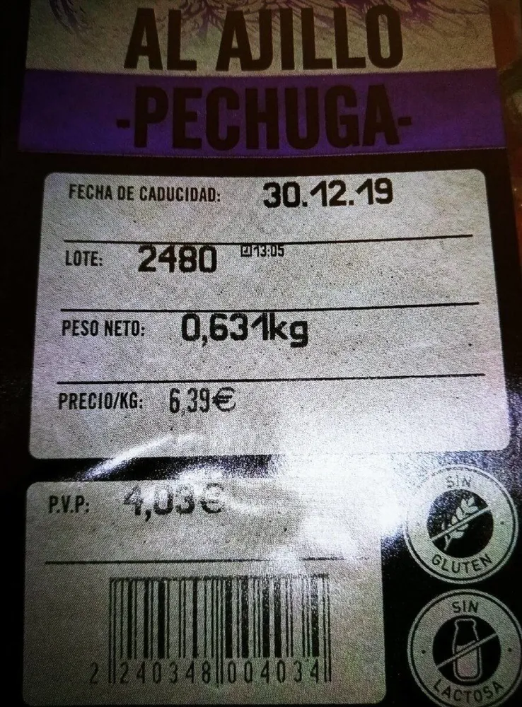 Filete de pechuga de pavo al ajillo