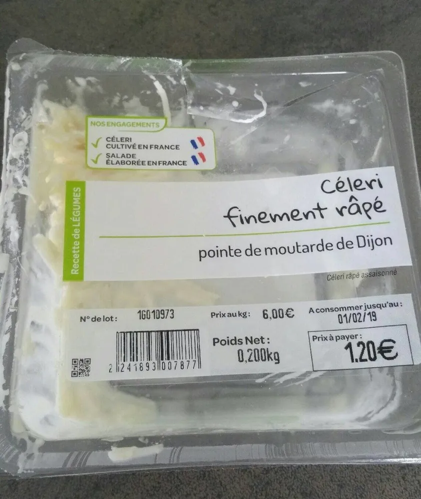 Céleri finement râpé