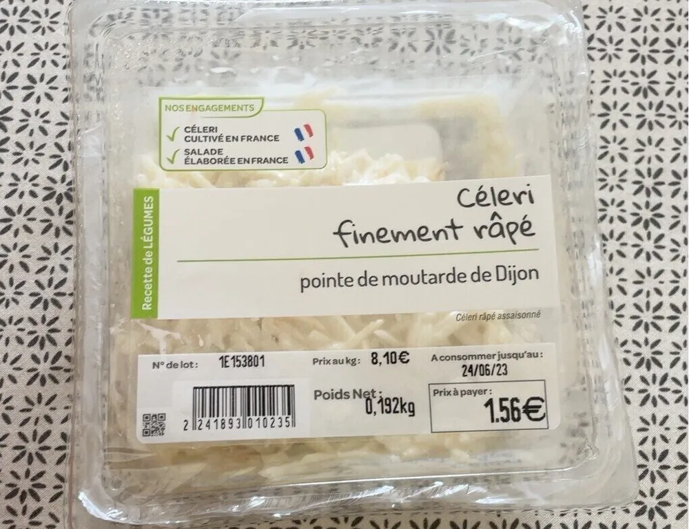 Céleri finement râpé