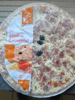 Pizza jambon emmental