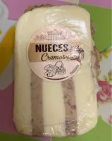 Torta de nuez a base de queso fundido