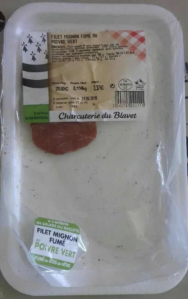 Filet mignon fumé au poivre vert