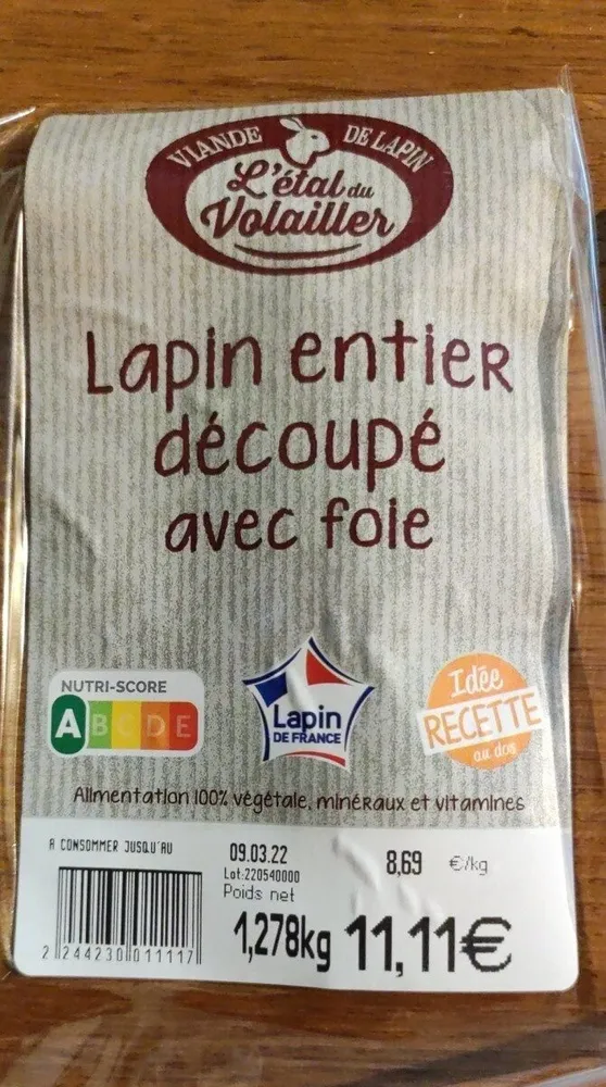 Lapin entier découpé avec foie