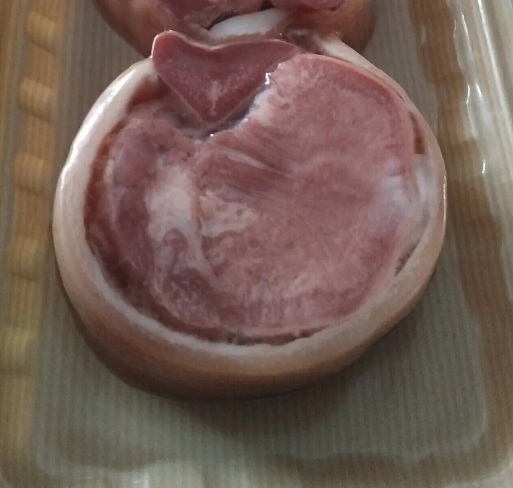 Cœur de museau de porc cuit