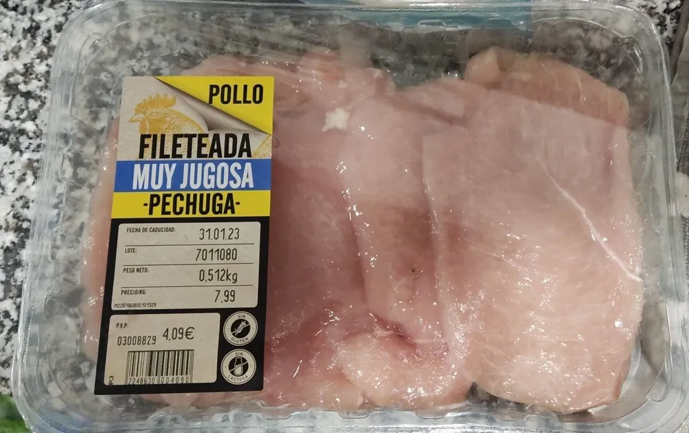 Fileteada pechuga muy jugosa