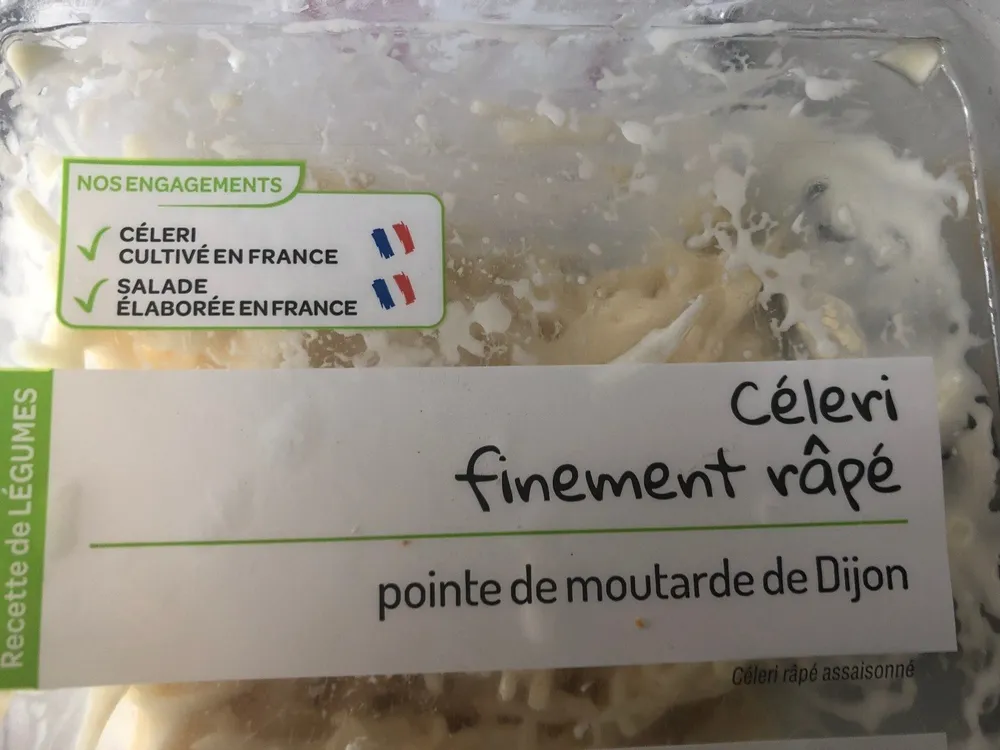 Celeri finement rape