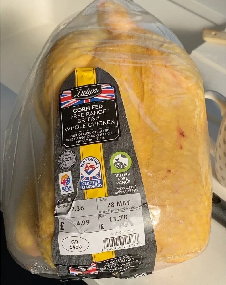 Corn fed Free range whole uk chicken