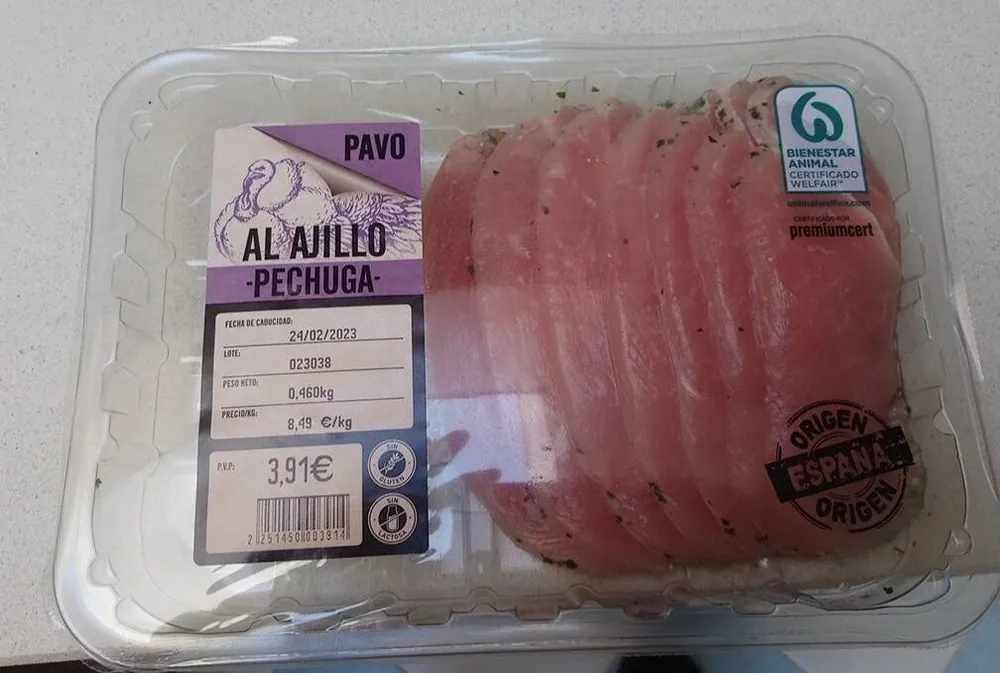 Pechuga de pavo al ajillo