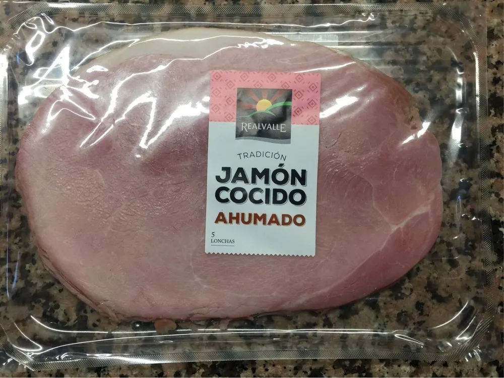 Jamon ahumado tradicional
