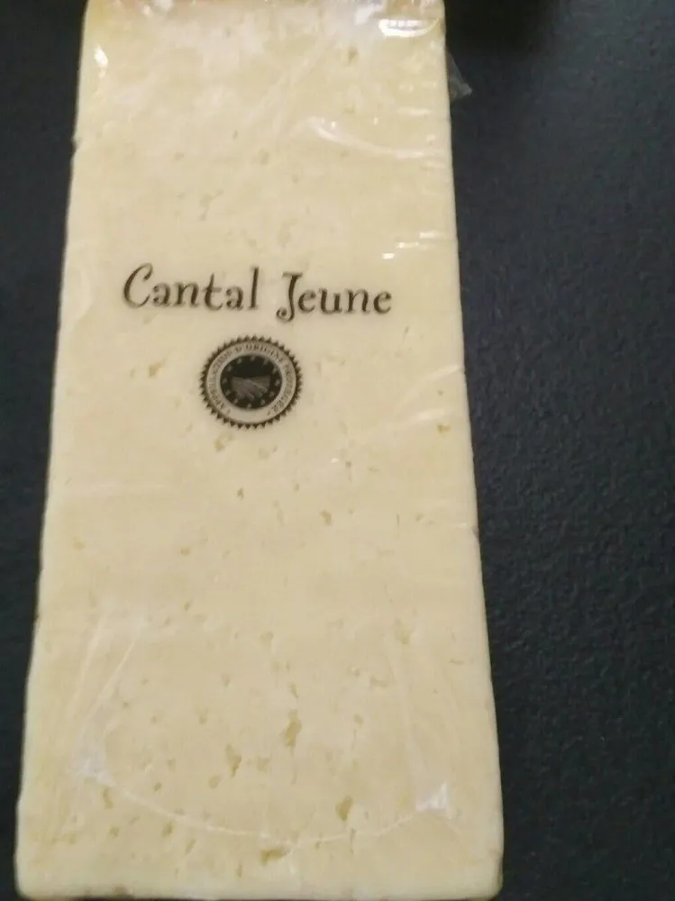 Cantal jeune