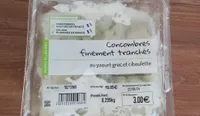 Concombres finement tranchés