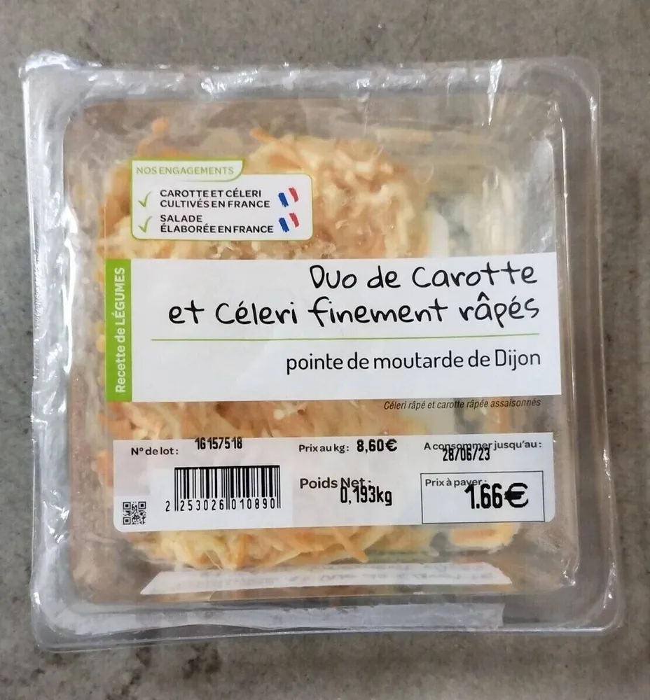 Duo de carotte et céleri finement râpés