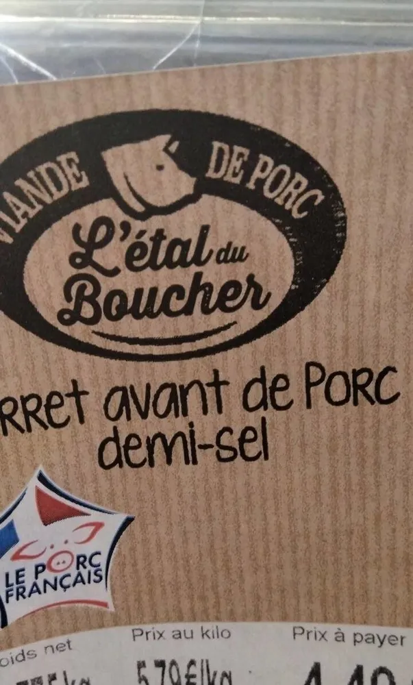 Jarret avant de porc demi-sel
