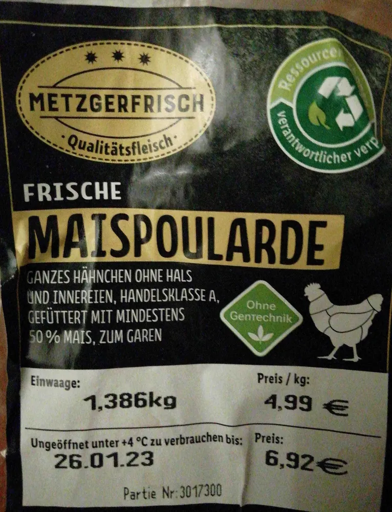 Frische Maispoularde