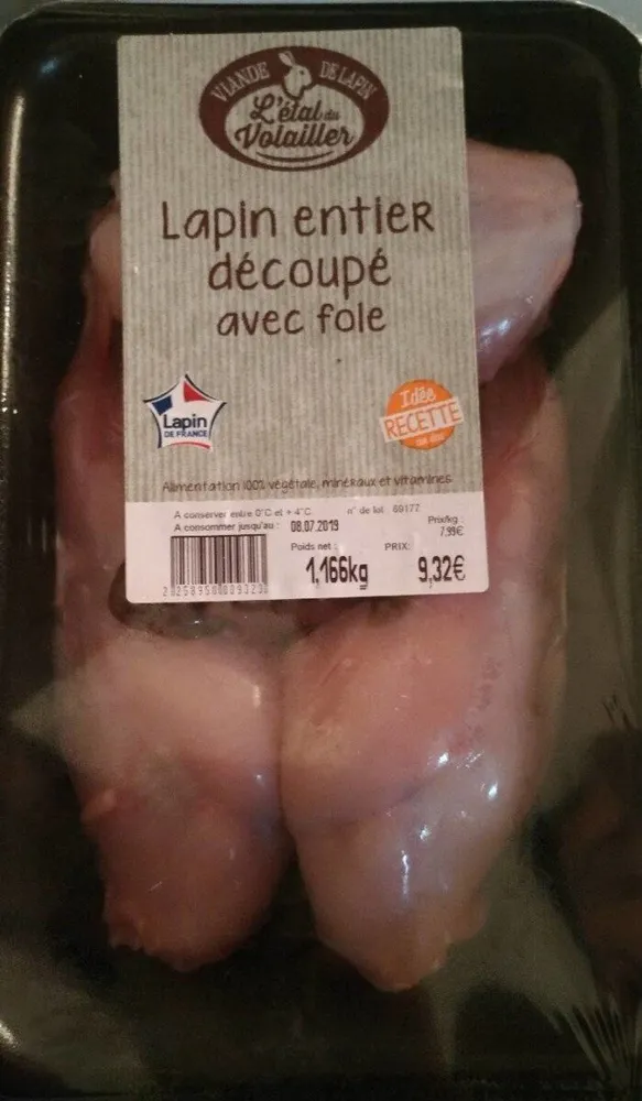 Lapin entier découpé avec foie