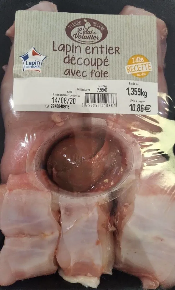 Lapin entier découpé avec foie