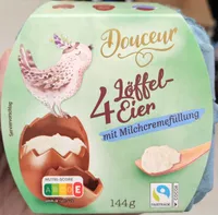 Löffel Eier mit Milchcremefüllung