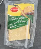 Formaggio a pasta dura