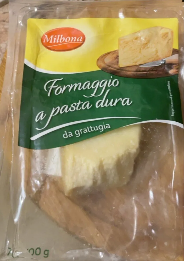 Formaggio a pasta dura