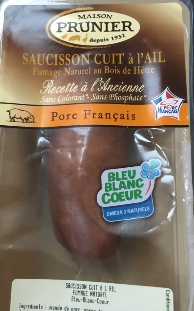 Saucisson cuit à l'ail
