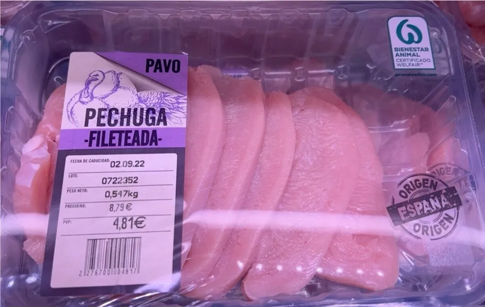 Pechuga fileteada pavo