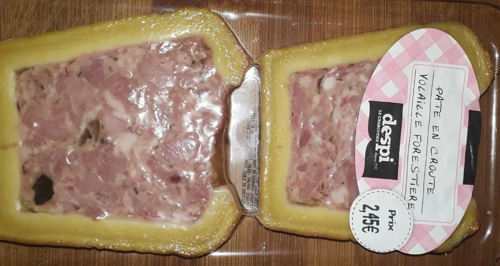 Pâte en croûte volaille forestière