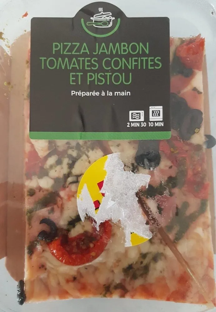 Pizza jambon tomates confites et pistou
