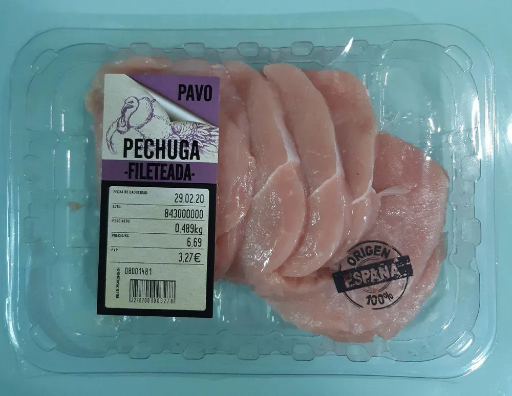 Pechuga pavo fileteada