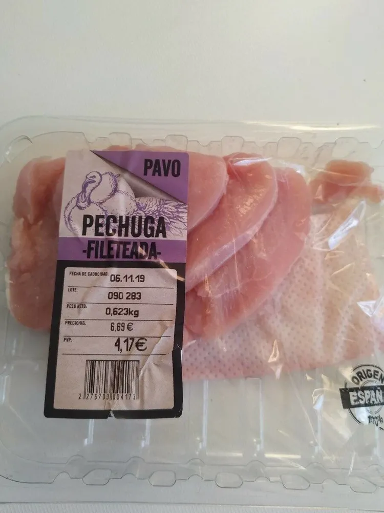 Pechuga pavo fileteada