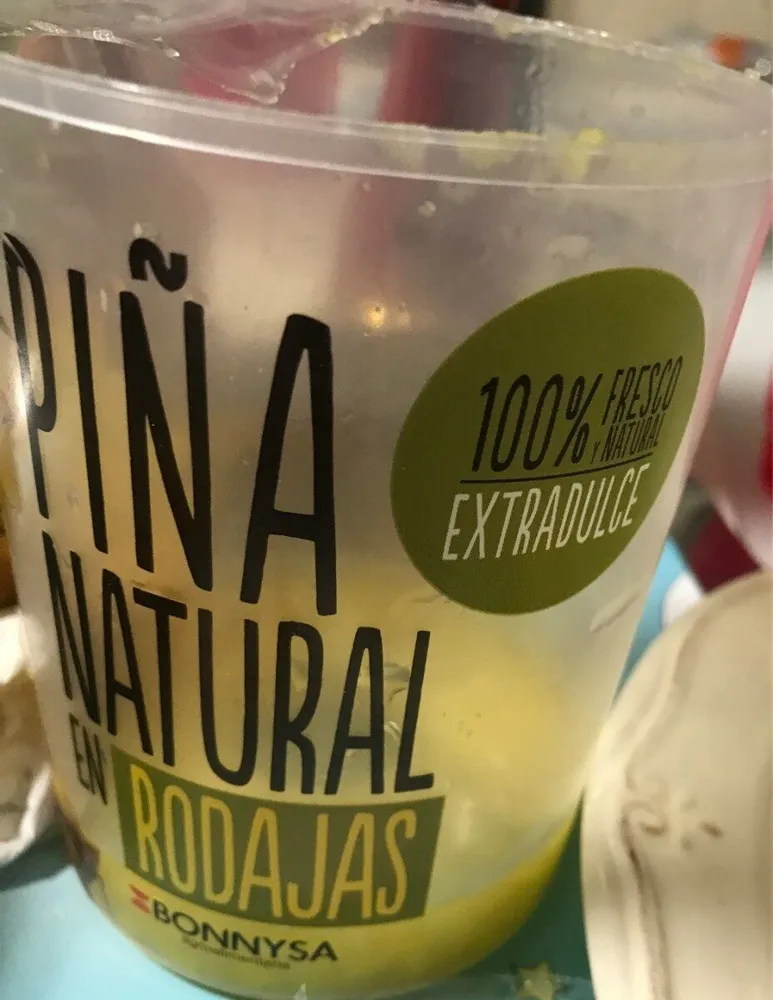 Piña natural en rodajas