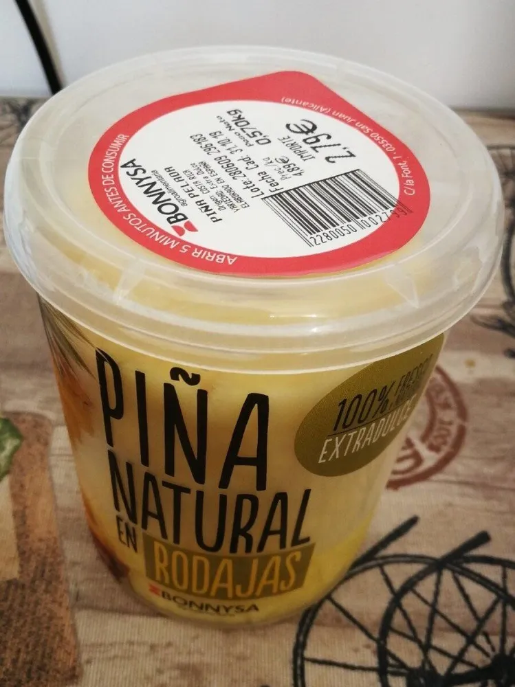 Piña pelada