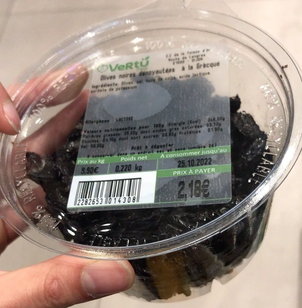Olives denoyautees a la grecque