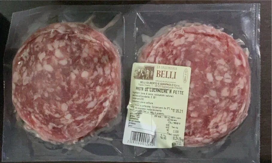 Pasta di lucaniche a fette