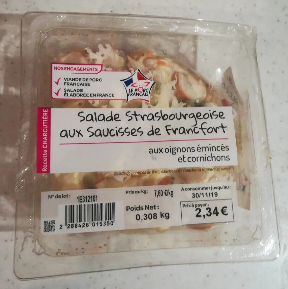 Salade Strasbourgeoise aux saucisses de Francfort