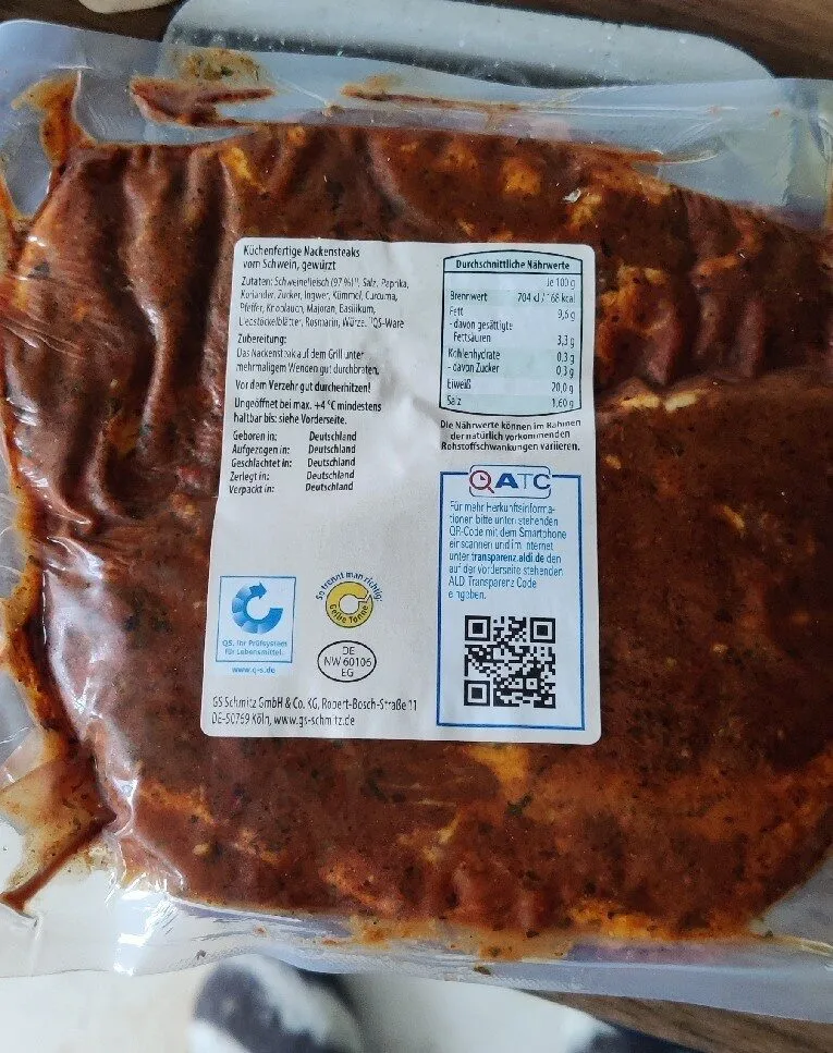 Küchenfertige Nackensteaks Vom Schwein
