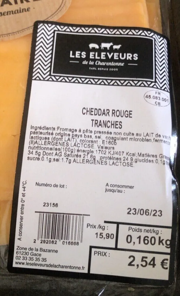 Cheddar rouge en tranches
